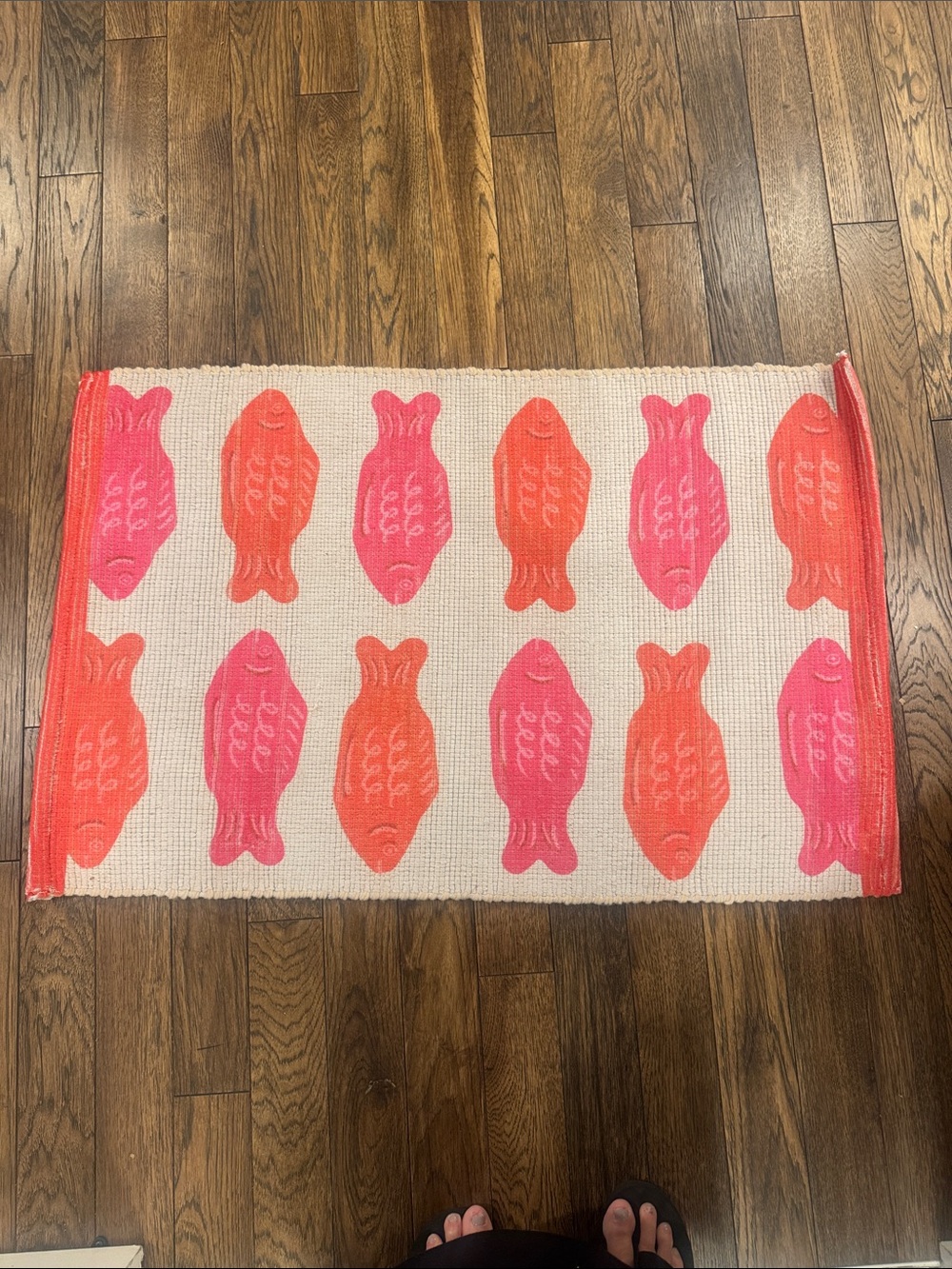 2’ x 3’ Pink & Coral Candy Fish Pattern indoor/outdoor Rug by Anthropologie NWOT